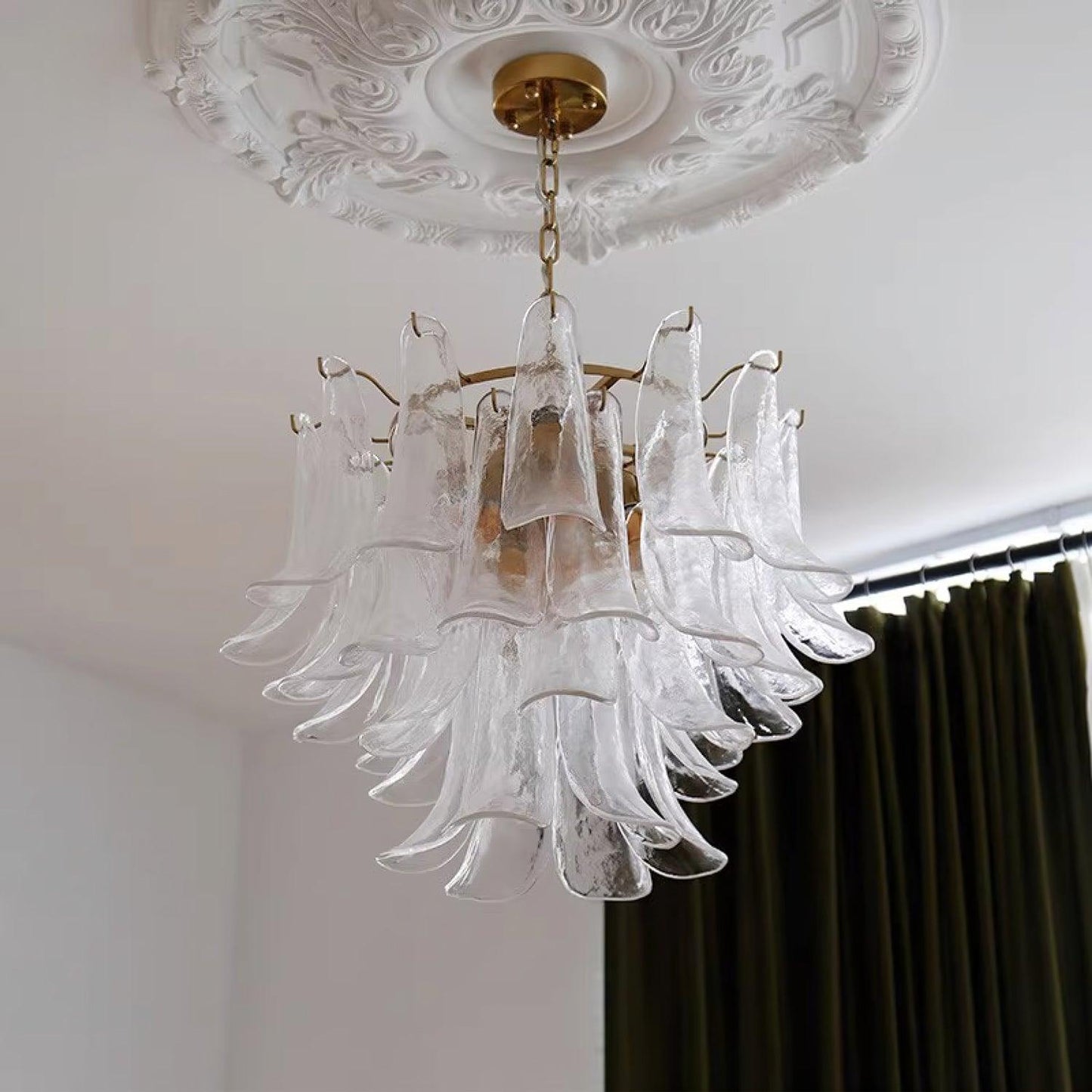 Elegant Glass Leaf Chandelier - Adjustable Height, Energy Efficient Li