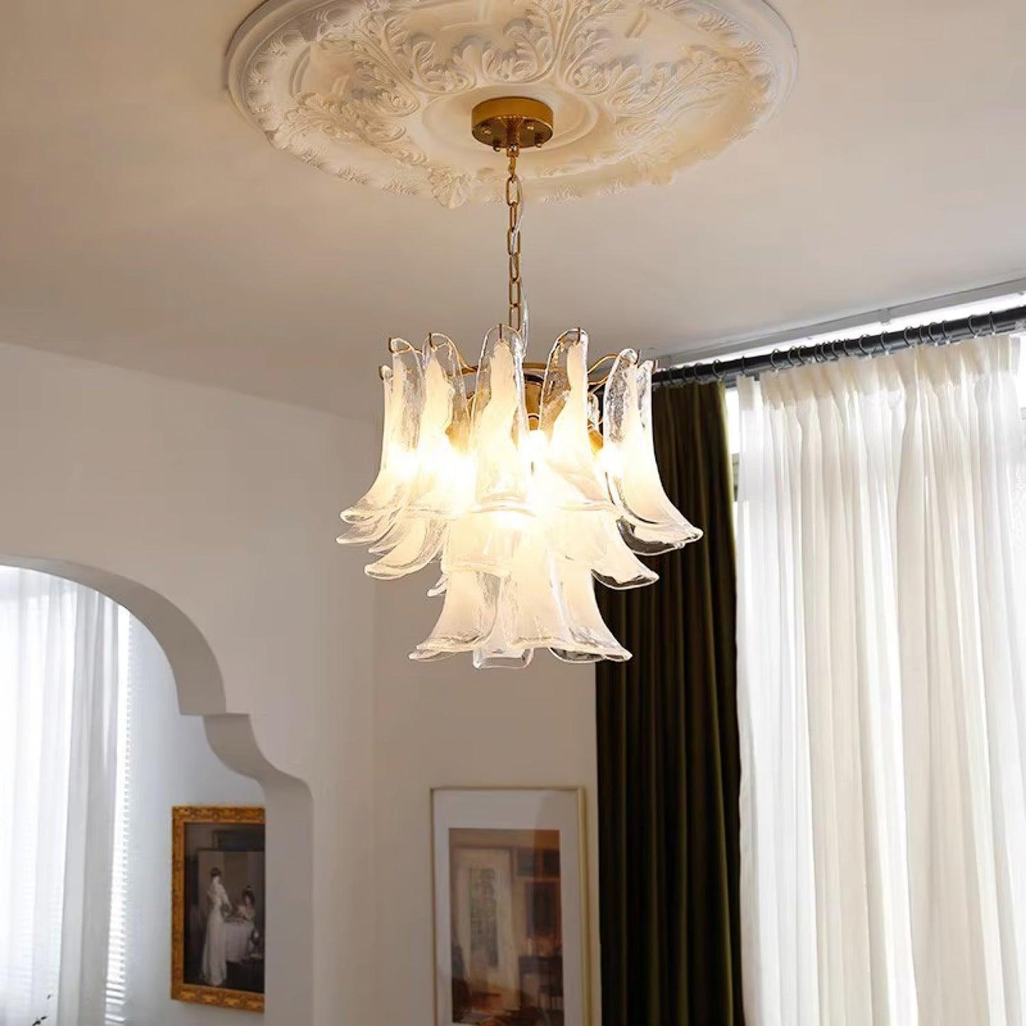 Elegant Glass Leaf Chandelier - Adjustable Height, Energy Efficient Li
