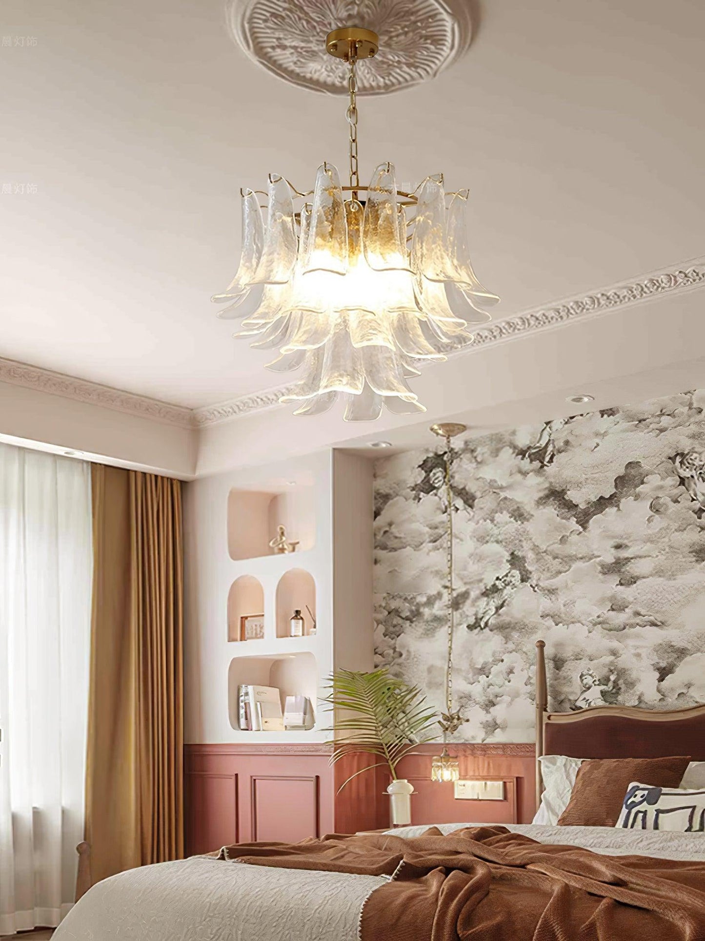 Elegant Glass Leaf Chandelier - Adjustable Height, Energy Efficient Li