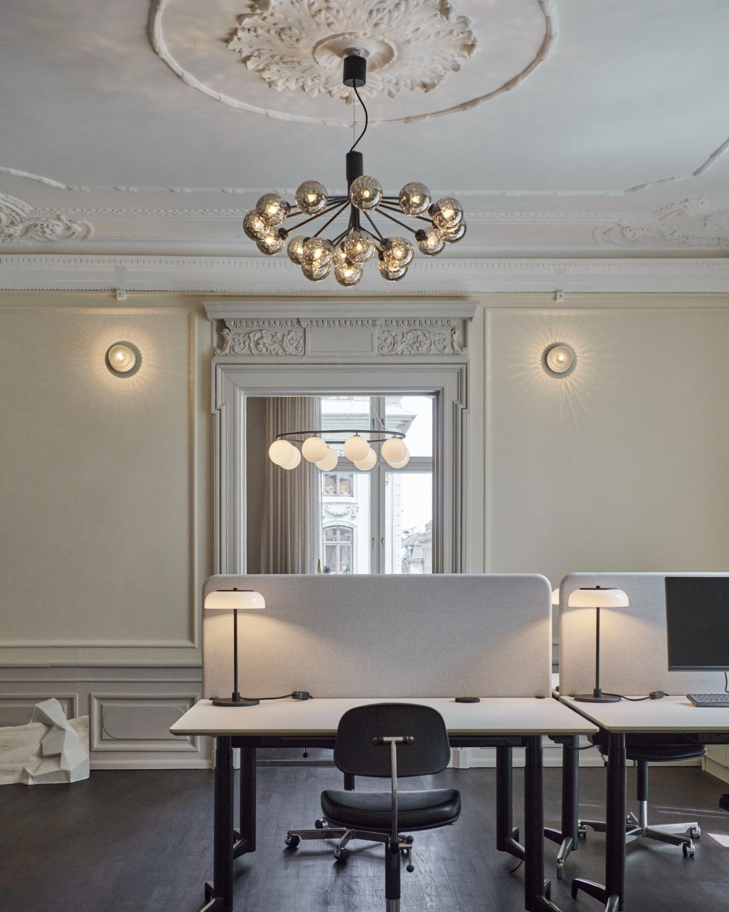 Modern Glass Sphere Cluster Chandelier - Adjustable Height, Elegant De