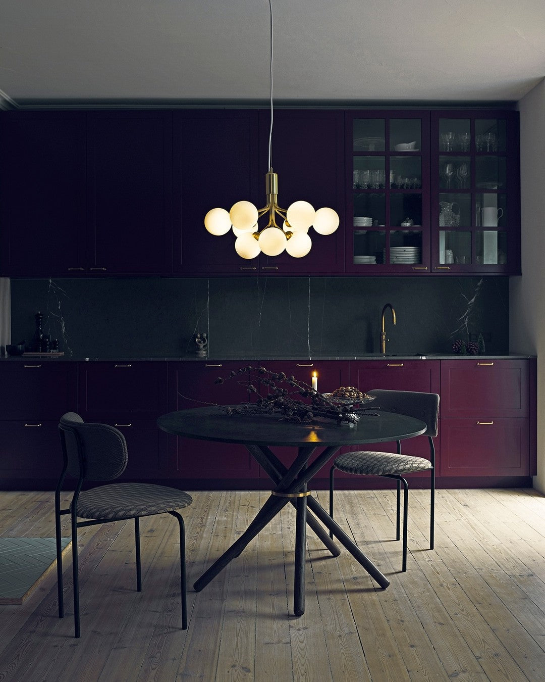 Modern Glass Sphere Cluster Chandelier - Adjustable Height, Elegant De