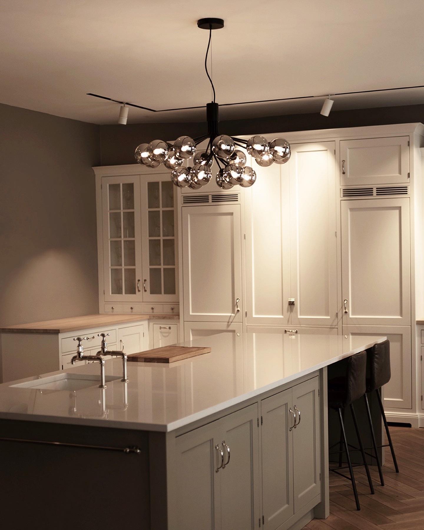 Modern Glass Sphere Cluster Chandelier - Adjustable Height, Elegant De