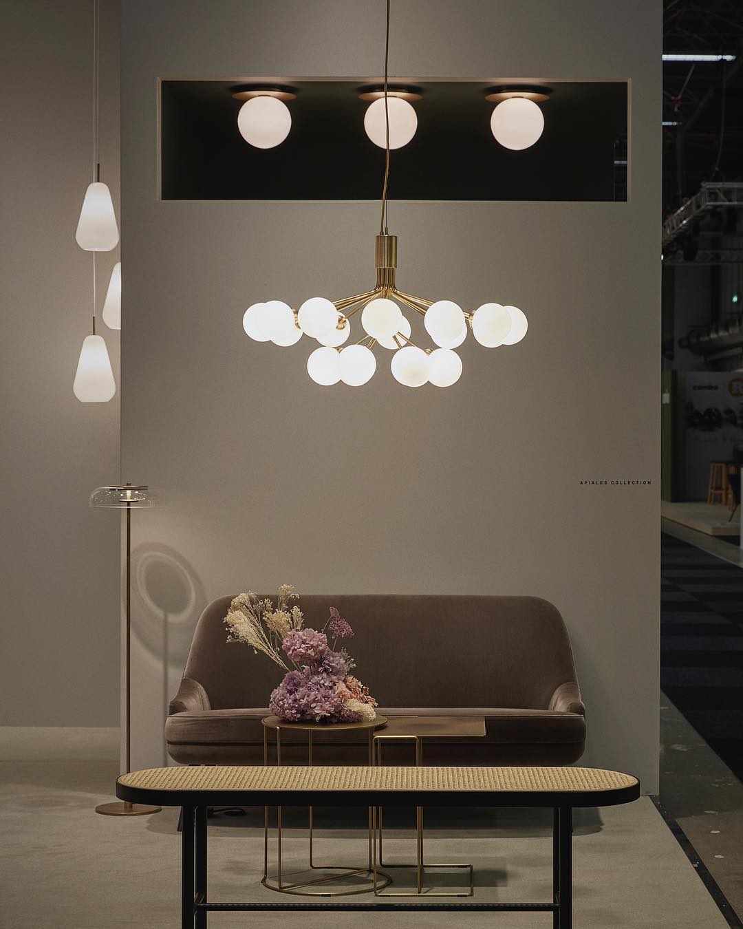 Modern Glass Sphere Cluster Chandelier - Adjustable Height, Elegant De