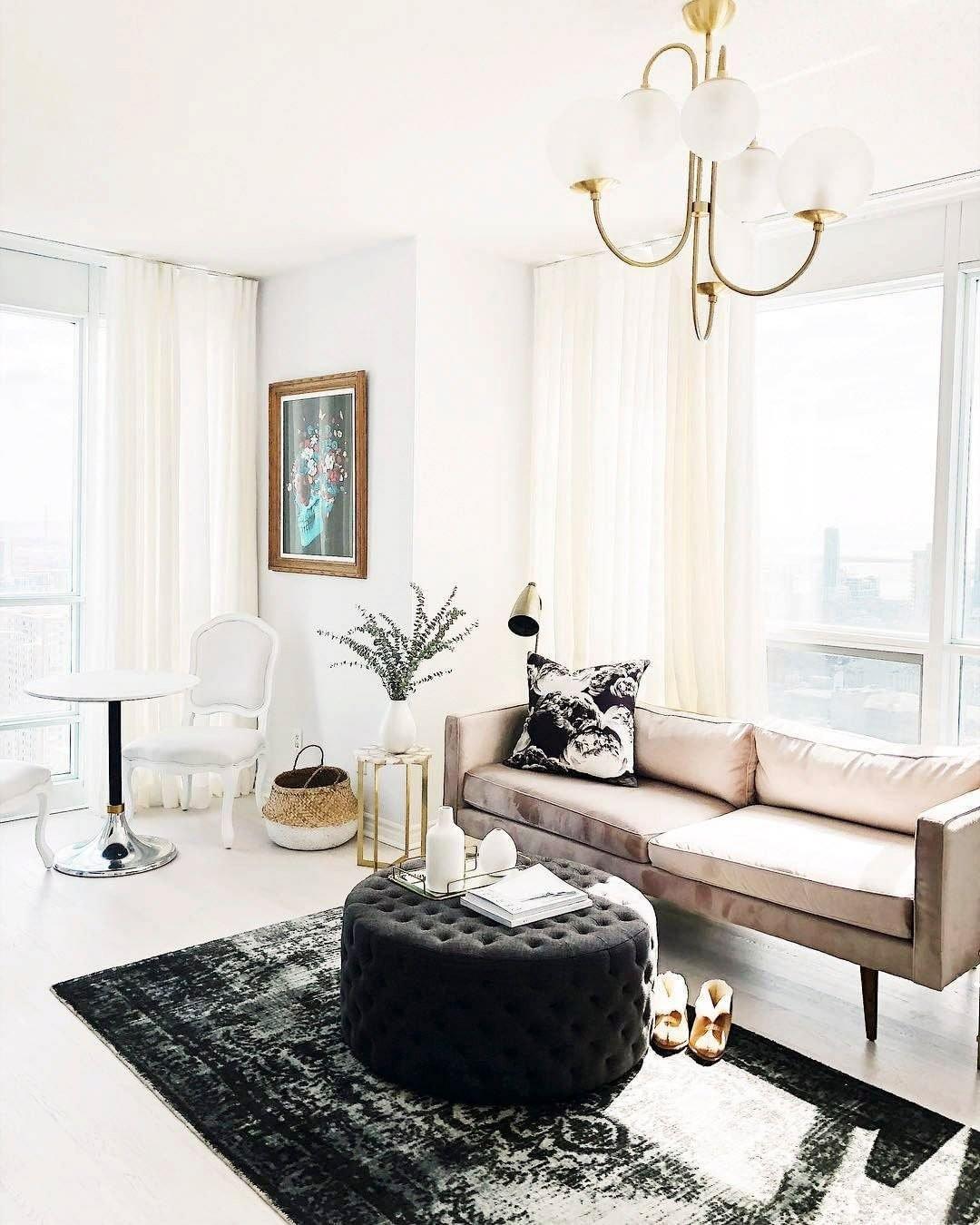 Elegant Gooseneck Chandelier with Adjustable Arms and LED Compatibilit