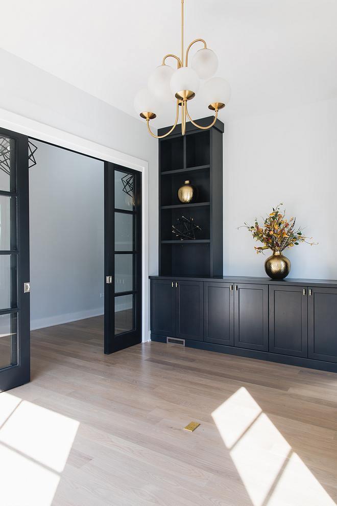 Elegant Gooseneck Chandelier with Adjustable Arms and LED Compatibilit