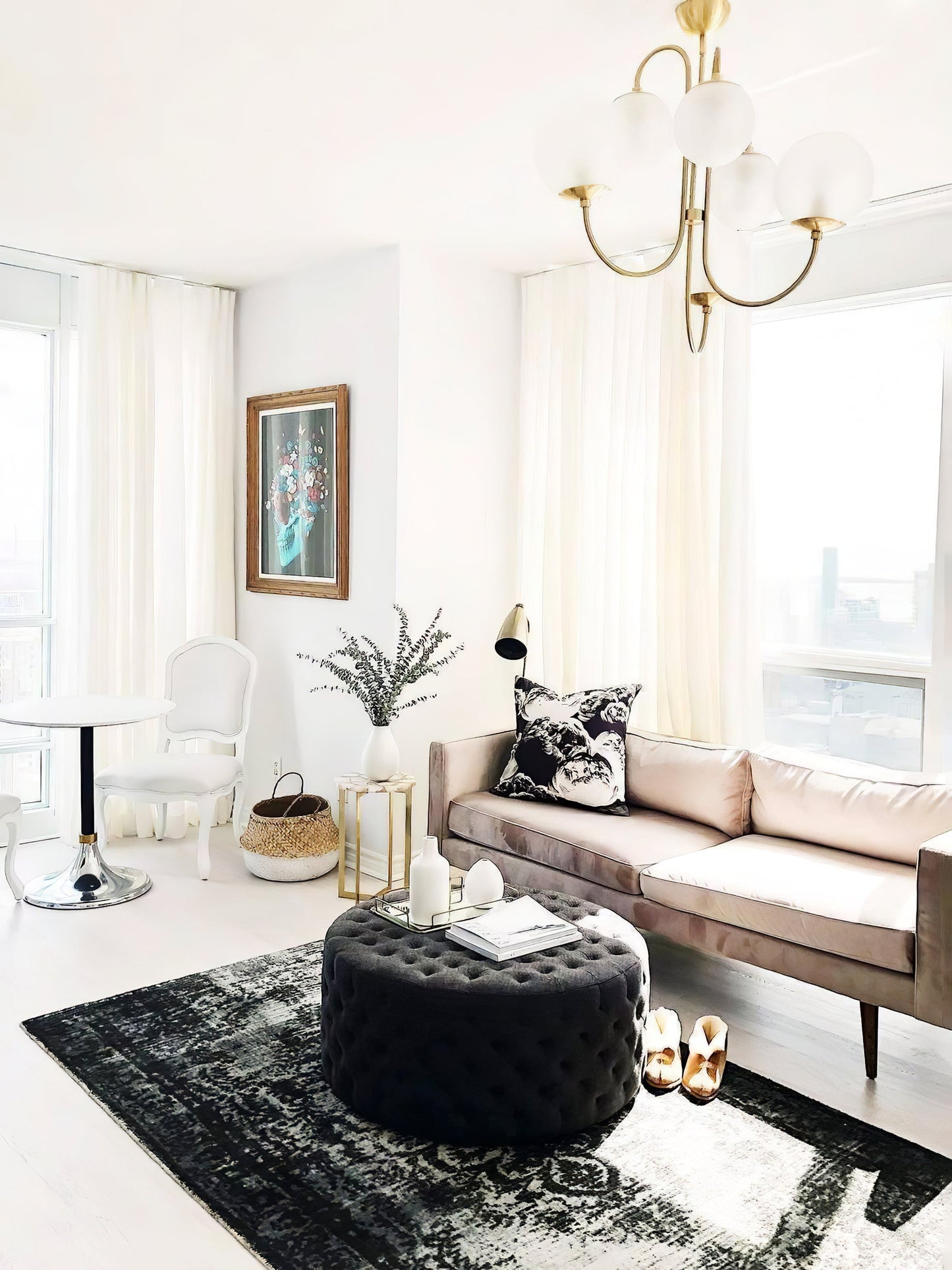 Elegant Gooseneck Chandelier with Adjustable Arms and LED Compatibilit