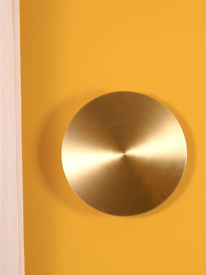 Gossa Professional Wall Lamp - Adjustable Brightness, Modern Design