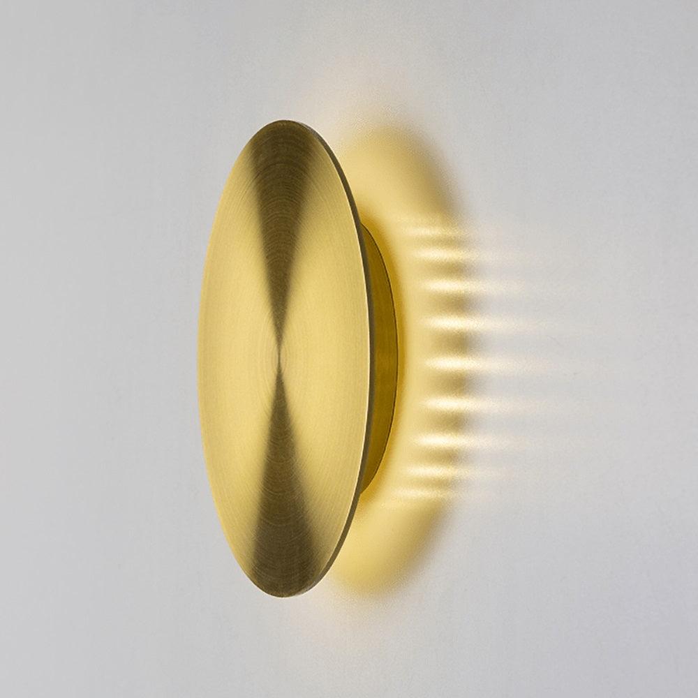 Gossa Professional Wall Lamp - Adjustable Brightness, Modern Design