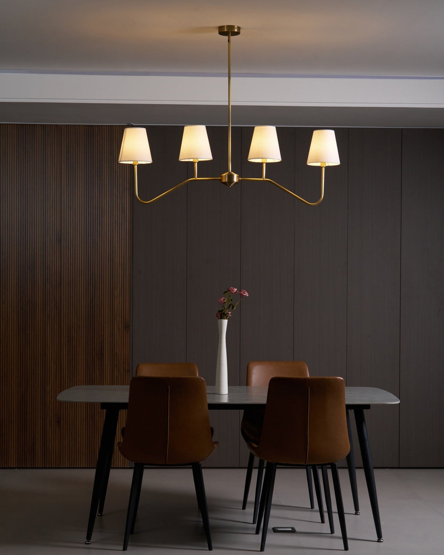 Granteau Modern Chandelier with Adjustable Height and Crystal Accents