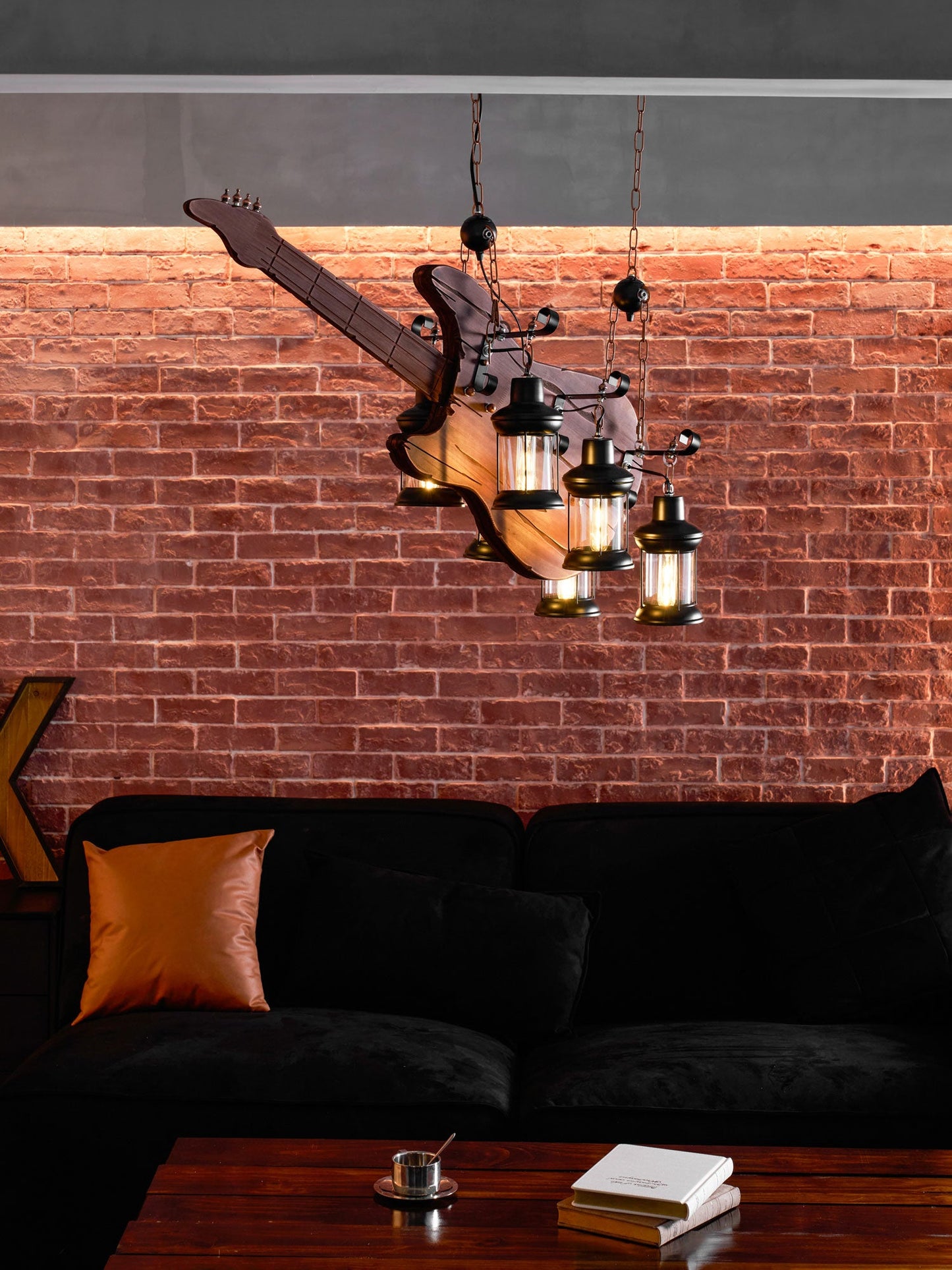 Guitar Pendant Light - Adjustable Height, Vintage Design, Warm Glow