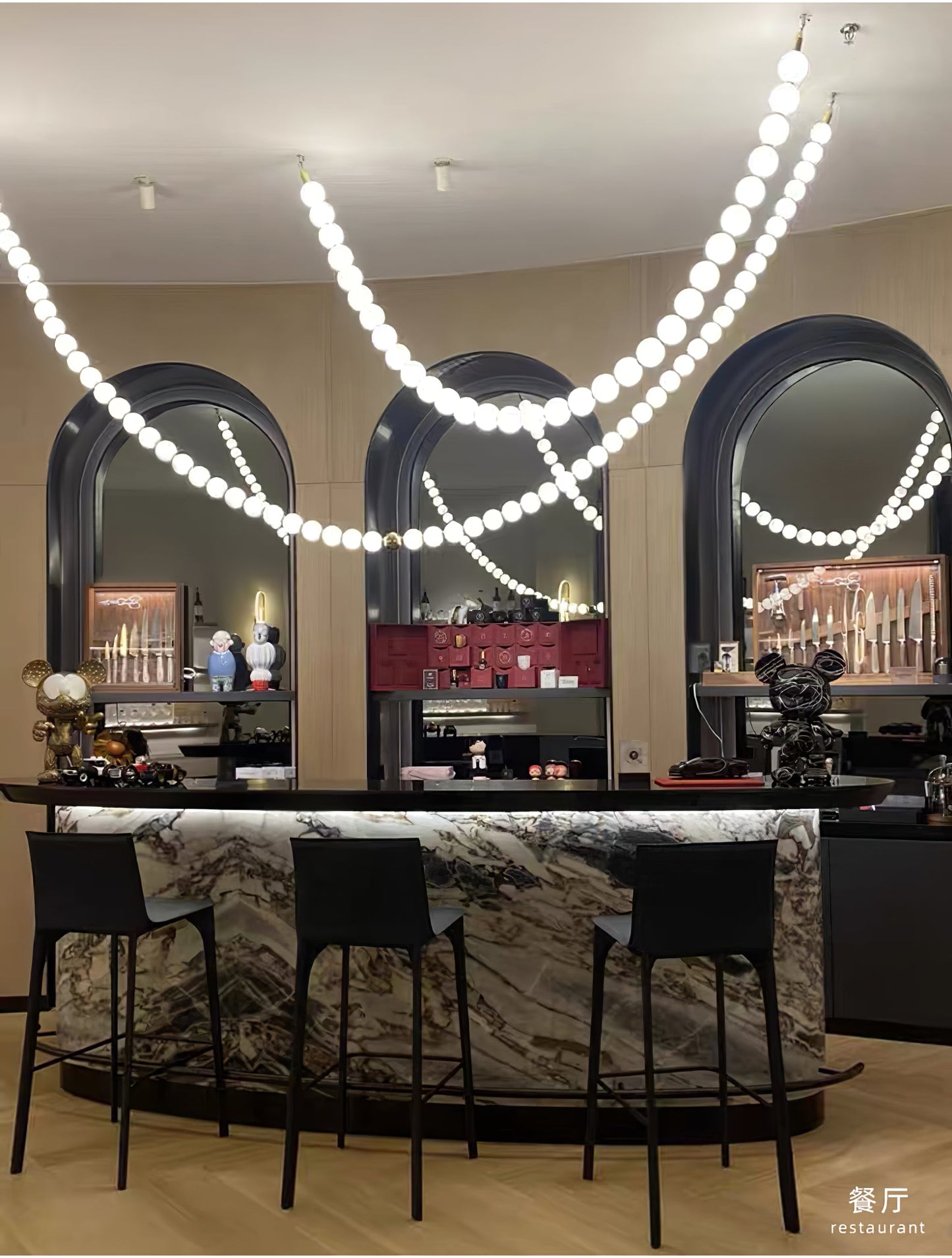 Halti Acrylic Chandelier Necklace - Elegant Design, Lightweight & Dura