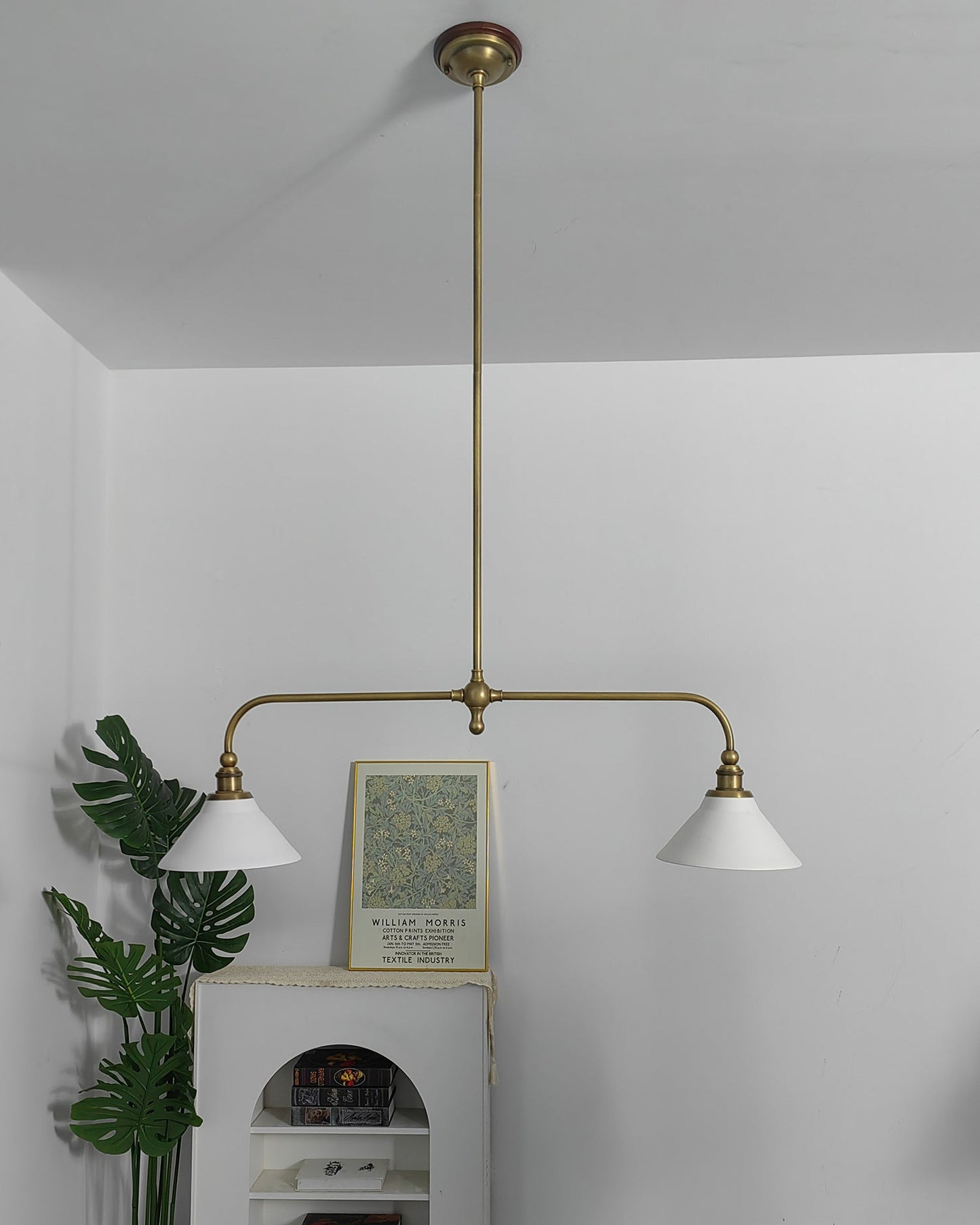Elegant Heirloom Chandelier - Crystal Accents & Adjustable Height