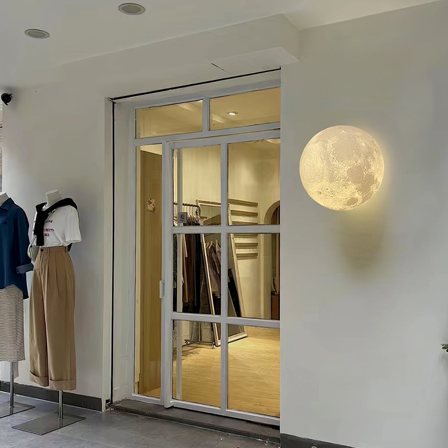 3D Moon Wall Lamp - Adjustable Brightness & Remote Control