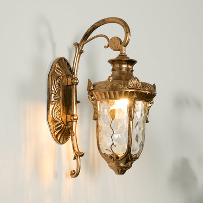 Heritage Outdoor Wall Lamp - Weather-Resistant, Energy-Efficient LED