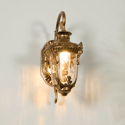 Heritage Outdoor Wall Lamp - Weather-Resistant, Energy-Efficient LED