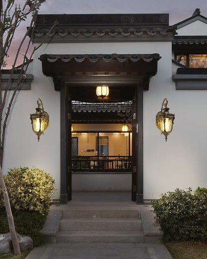 Heritage Outdoor Wall Lamp - Weather-Resistant, Energy-Efficient LED