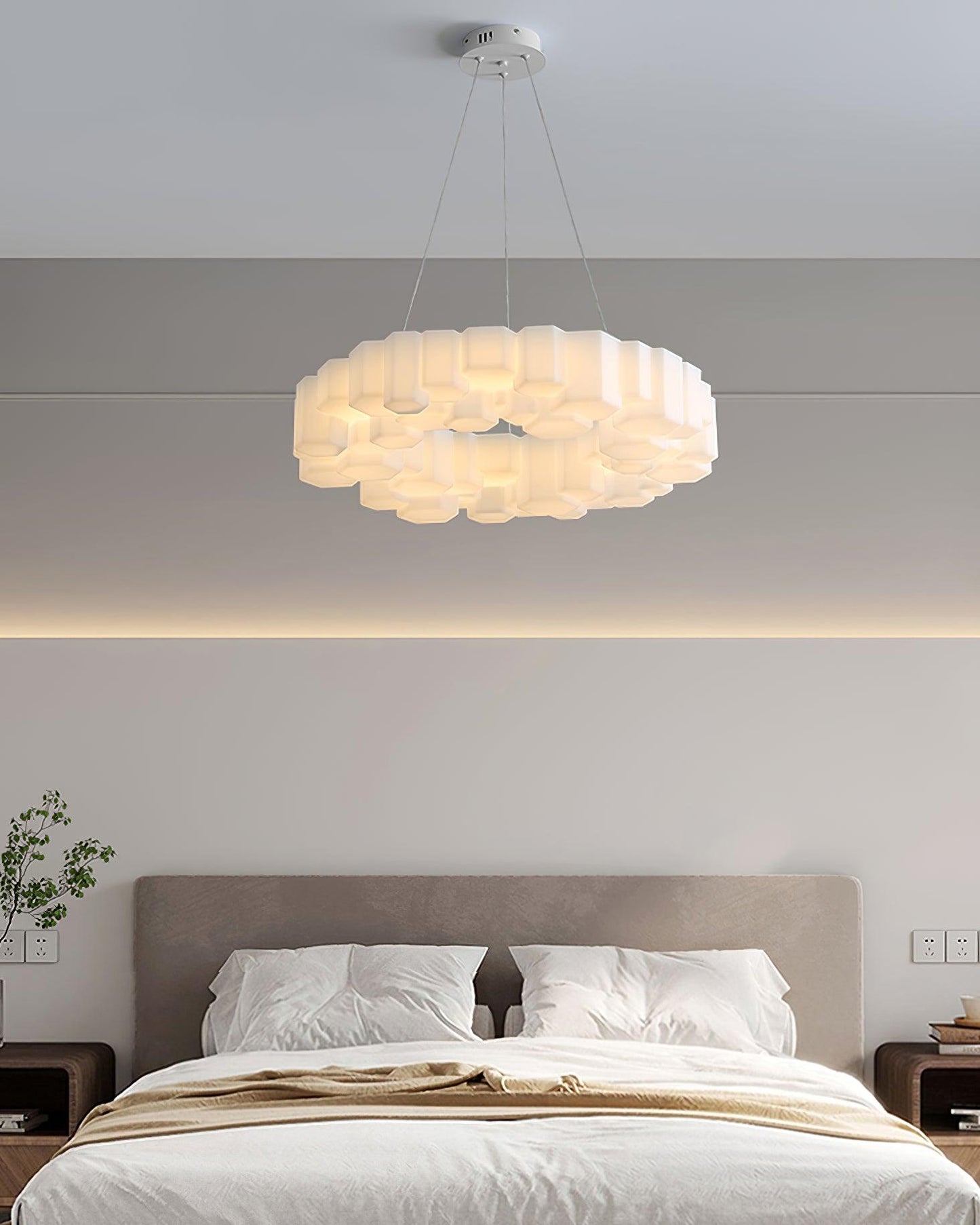 Elegant Honeycomb Chandelier - Modern Design with Adjustable Brightnes