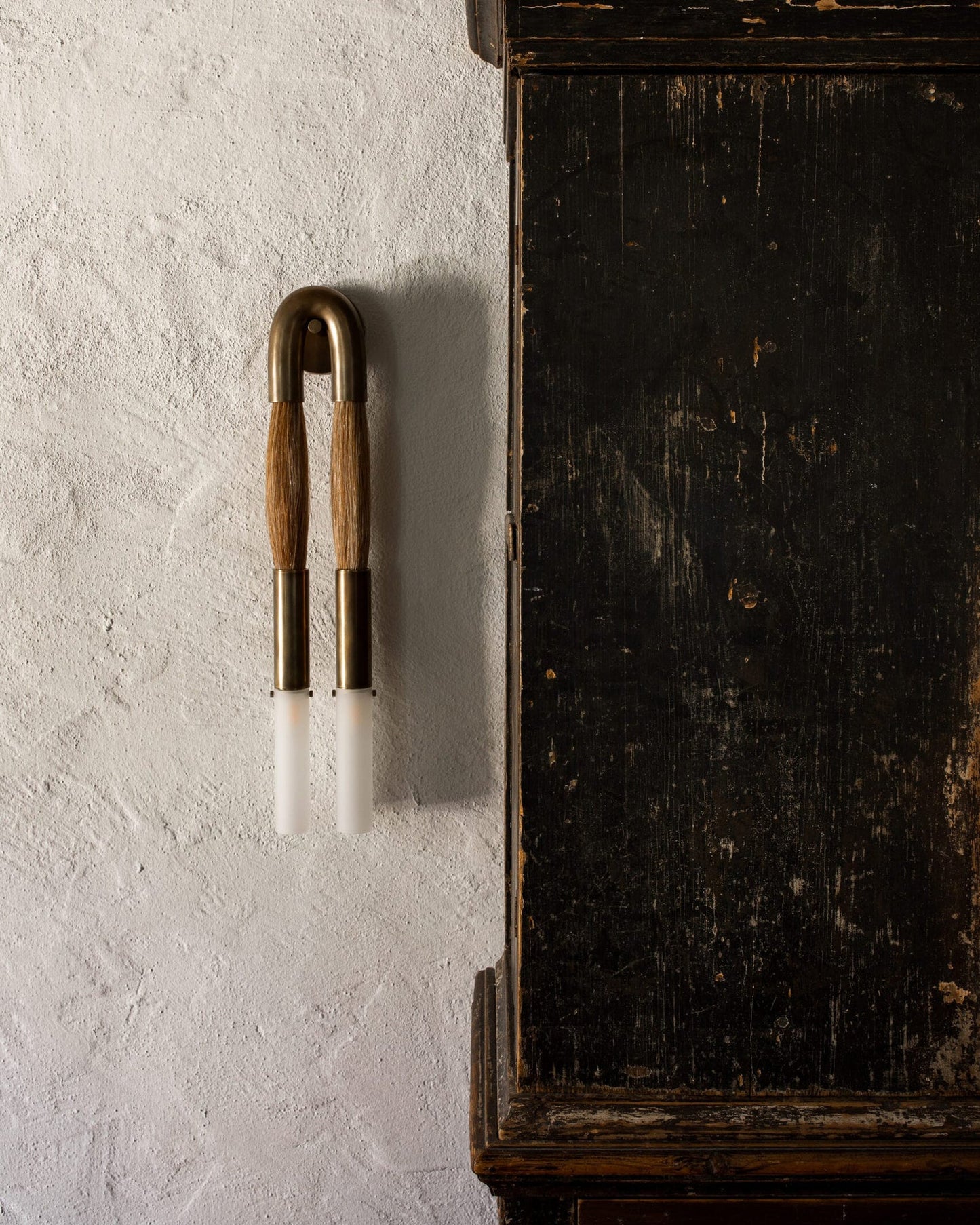 Elegant Horsehair Wall Lamp with Adjustable Light and Unique Design