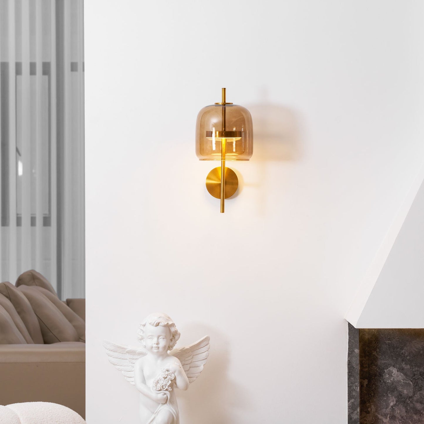 Modern Hourglass Wall Sconce - Adjustable Brightness & Elegant Design