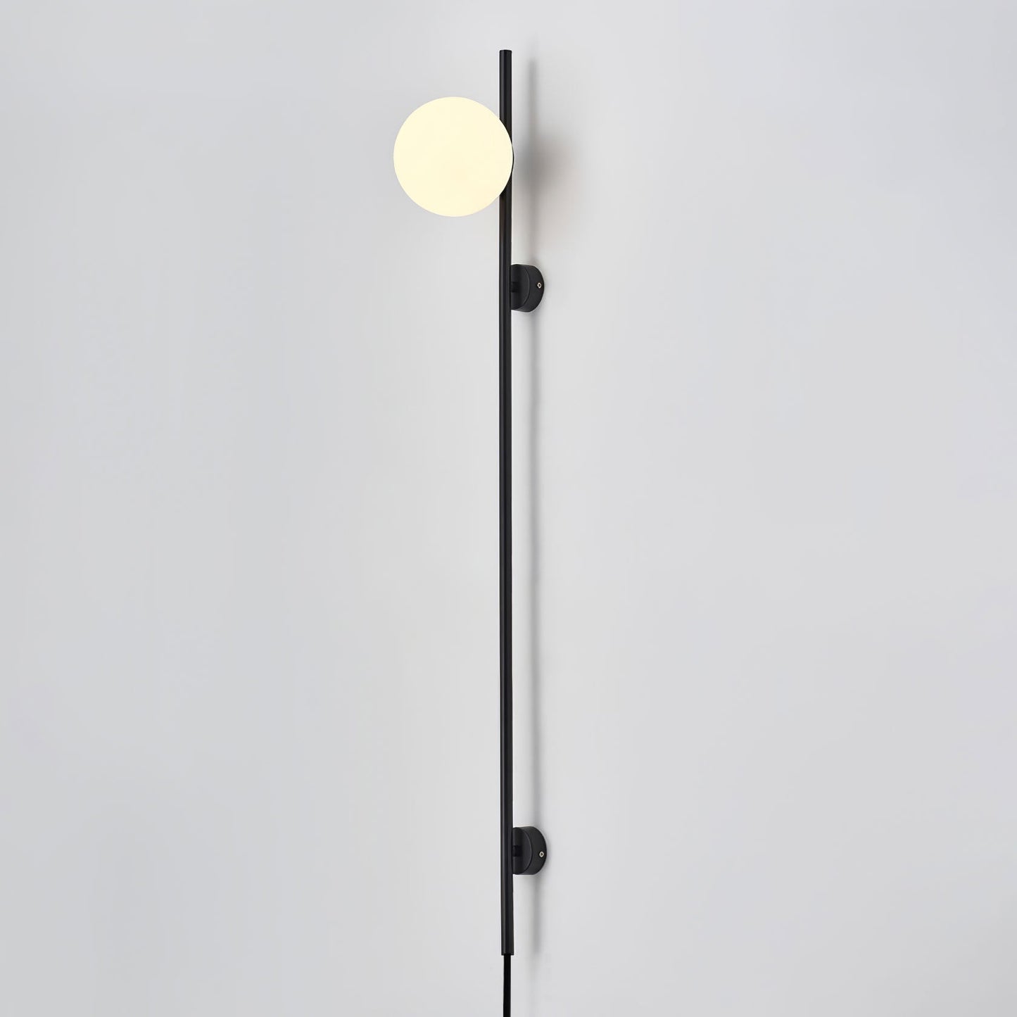 Brennware Plug-in Wall Light with Adjustable Brightness & USB Port
