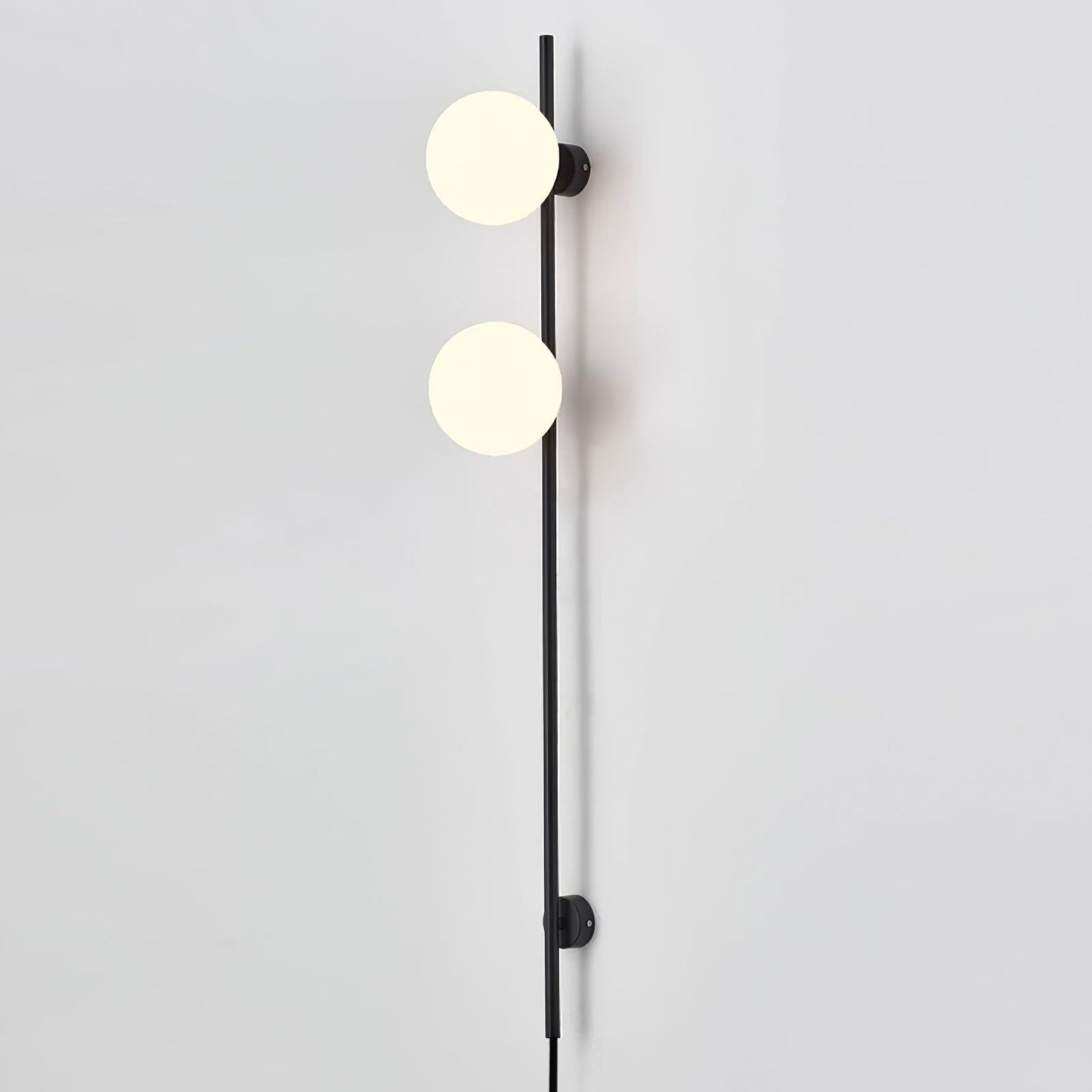 Brennware Plug-in Wall Light with Adjustable Brightness & USB Port