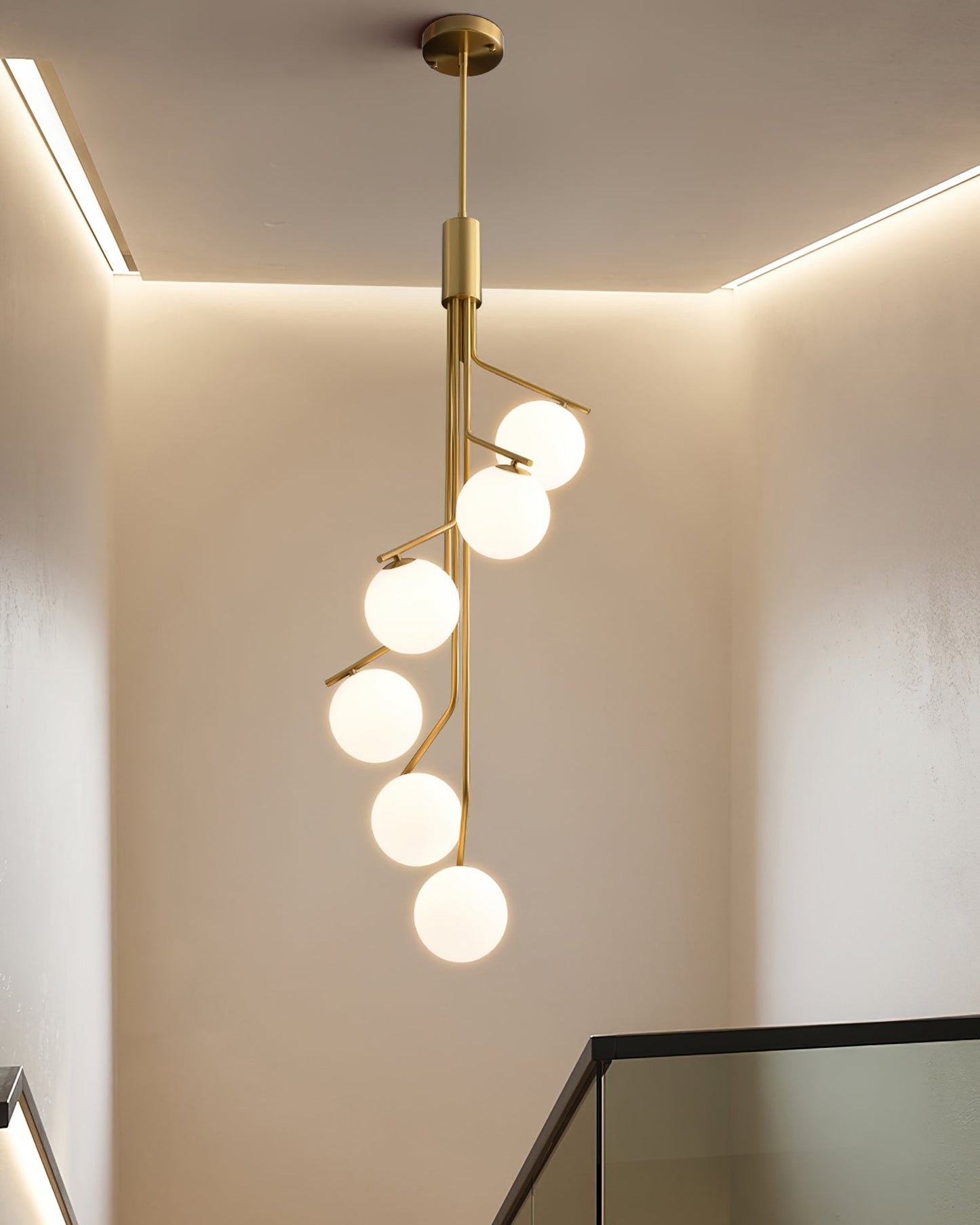 Hudson Branch Chandelier - Elegant Design with Adjustable Height & LED