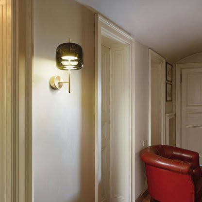 Modern Hourglass Wall Sconce - Adjustable Brightness & Elegant Design