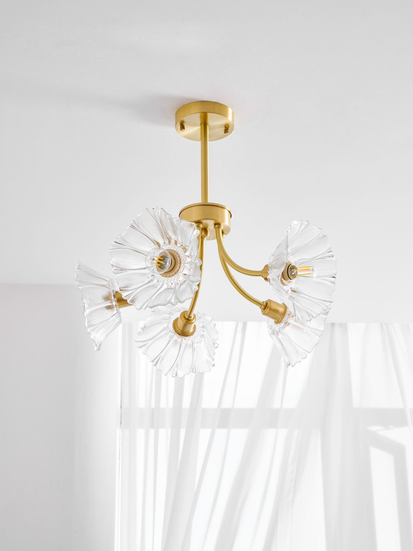 Kalin Flower Glass Chandelier - Elegant Design, Adjustable Height
