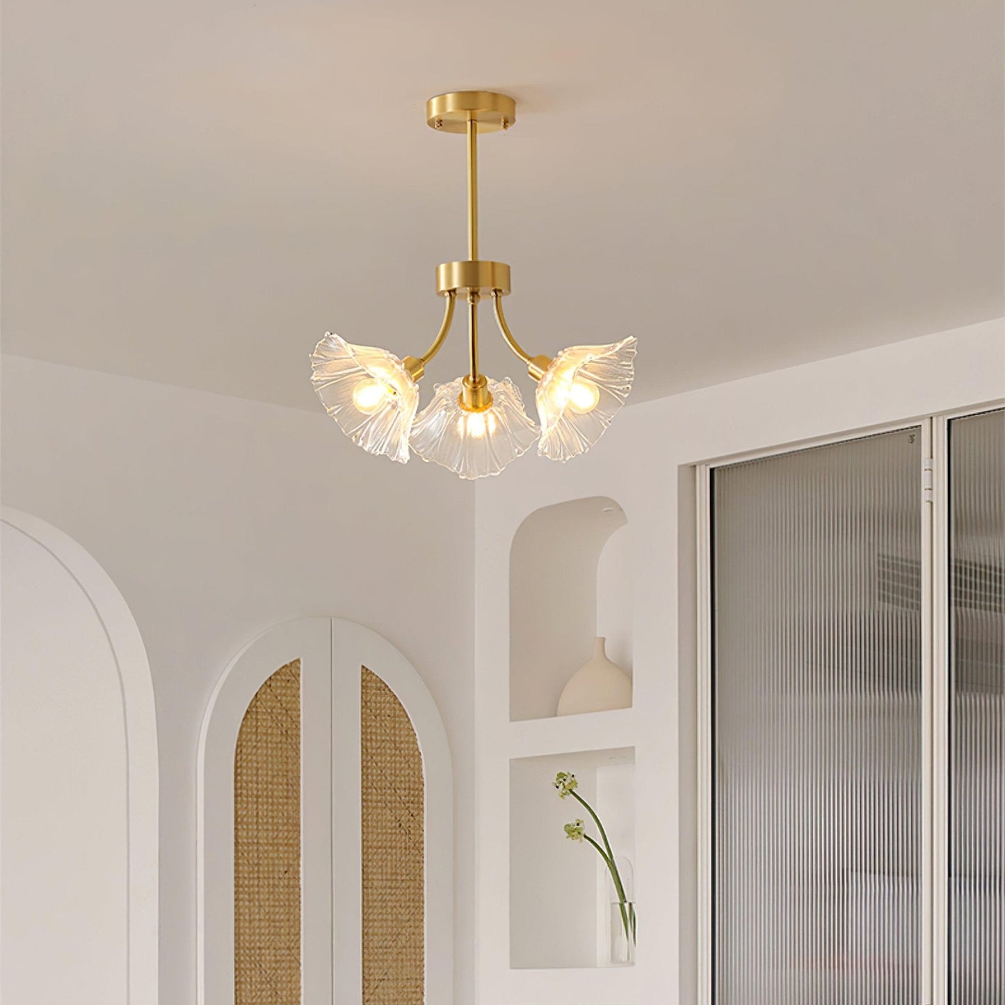 Kalin Flower Glass Chandelier - Elegant Design, Adjustable Height