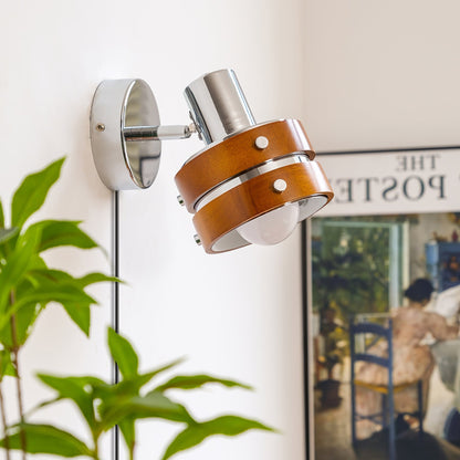 Karry Plug-in Wall Lamp with Adjustable Brightness and Modern Design