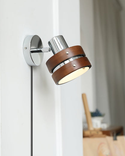 Karry Plug-in Wall Lamp with Adjustable Brightness and Modern Design