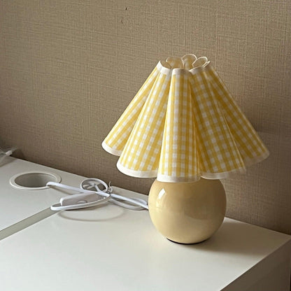 Kicsi Knife Pleat Table Lamp - Elegant Design, Soft Ambient Lighting