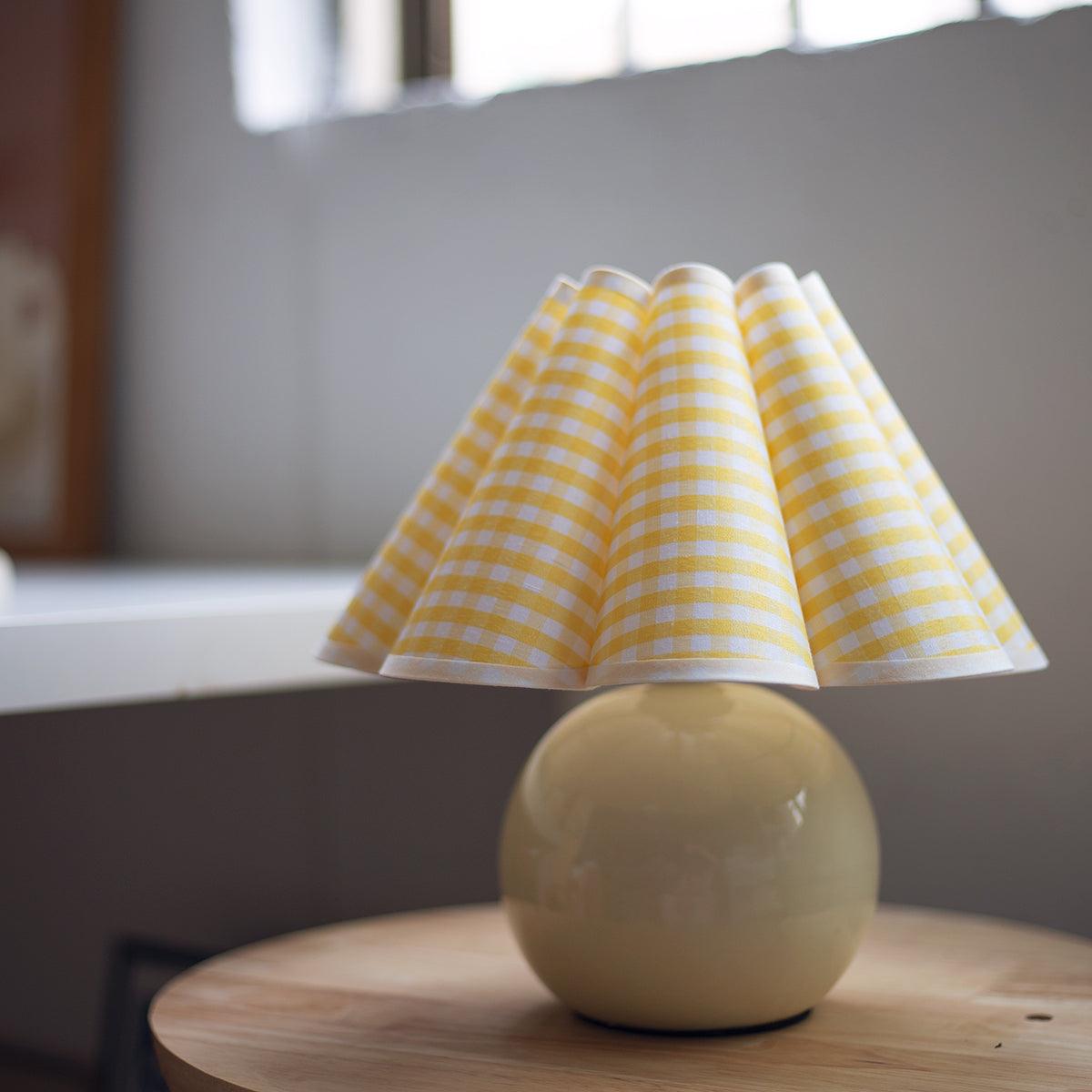 Kicsi Knife Pleat Table Lamp - Elegant Design, Soft Ambient Lighting