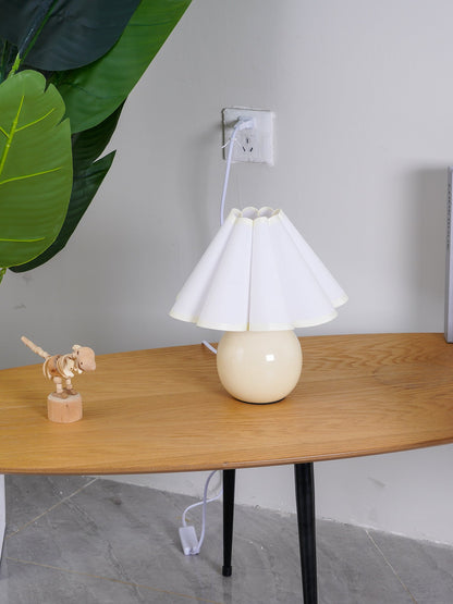 Kicsi Knife Pleat Table Lamp - Elegant Design, Soft Ambient Lighting