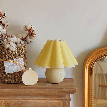 Kicsi Knife Pleat Table Lamp - Elegant Design, Soft Ambient Lighting