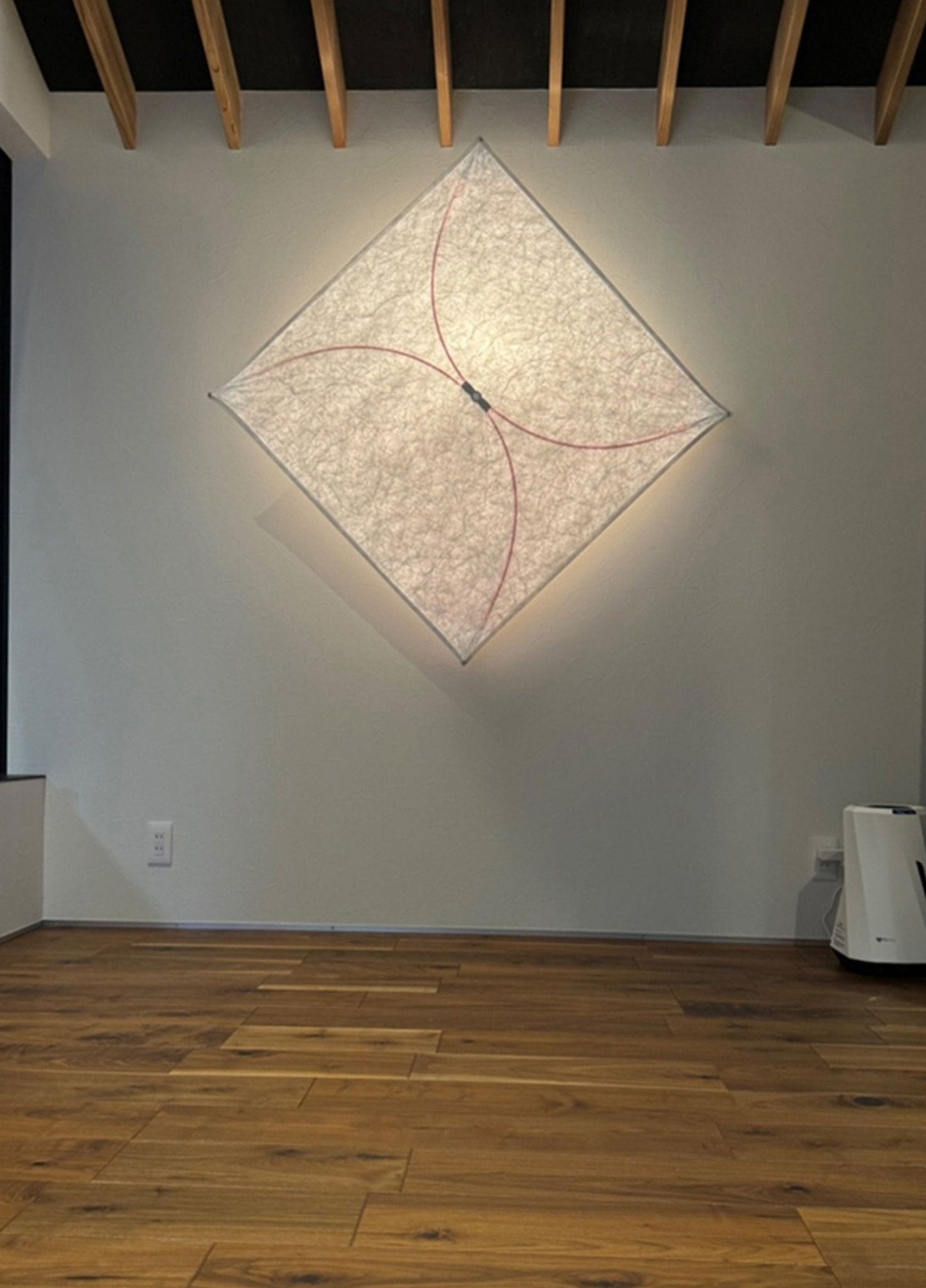 Kite Shaped Paper Wall Lamp - Soft Ambient Light & Energy Efficient De
