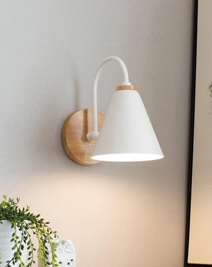 Kona Nordic Wall Lamp - Adjustable Brightness & Energy-Efficient LED
