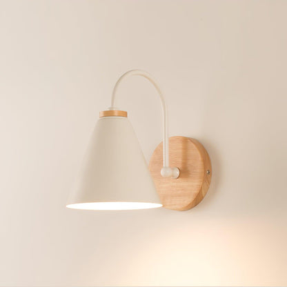 Kona Nordic Wall Lamp - Adjustable Brightness & Energy-Efficient LED