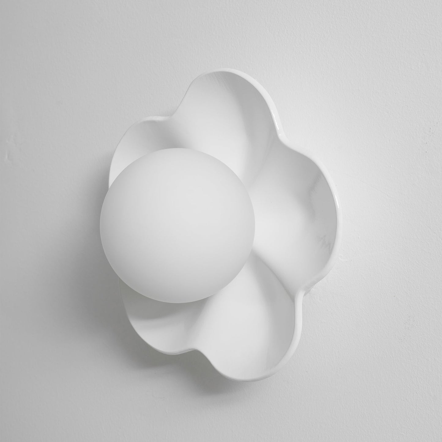 La Fleur Wall Lamp - Elegant Design with Adjustable Brightness & Energ