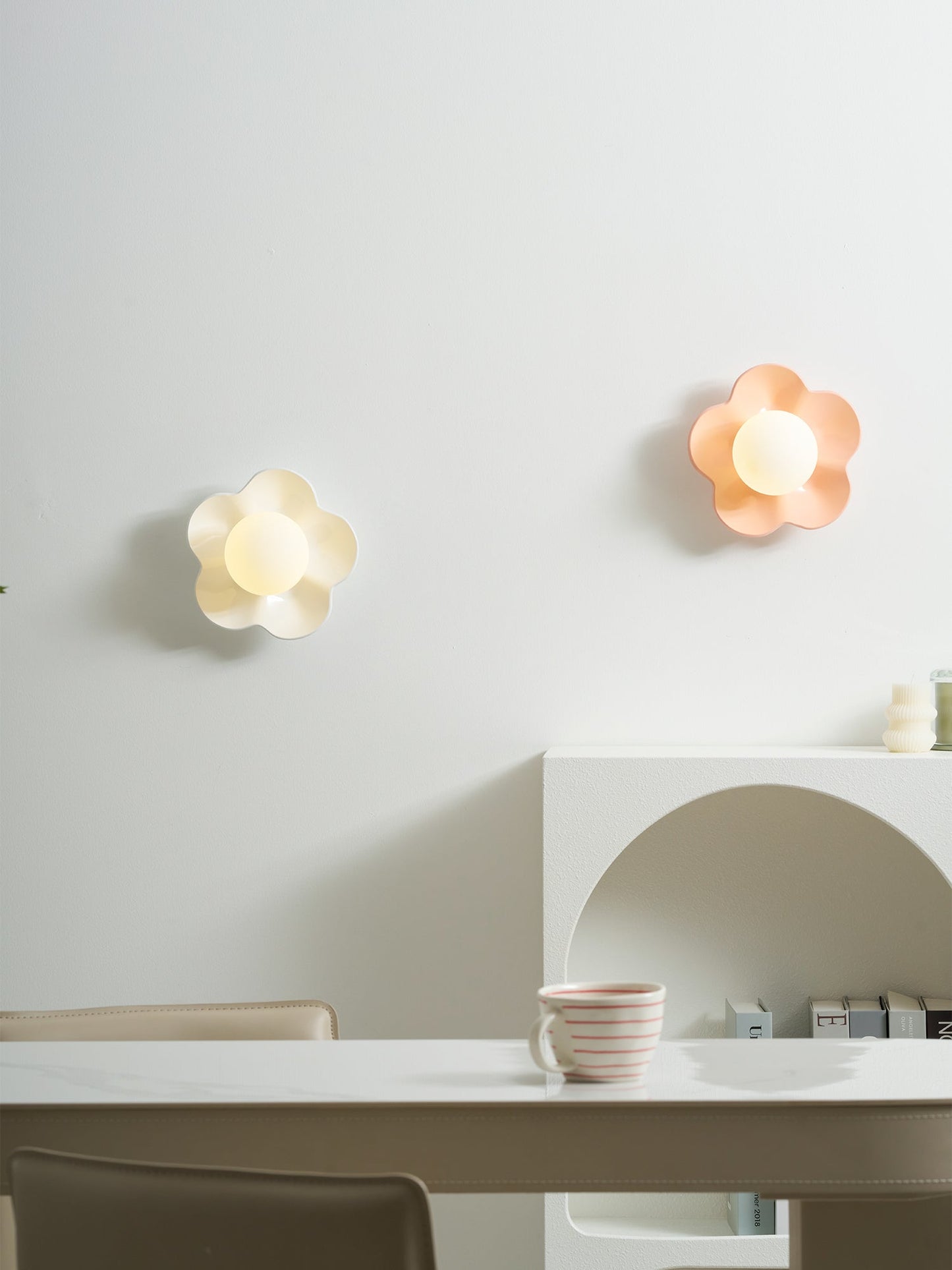La Fleur Wall Lamp - Elegant Design with Adjustable Brightness & Energ