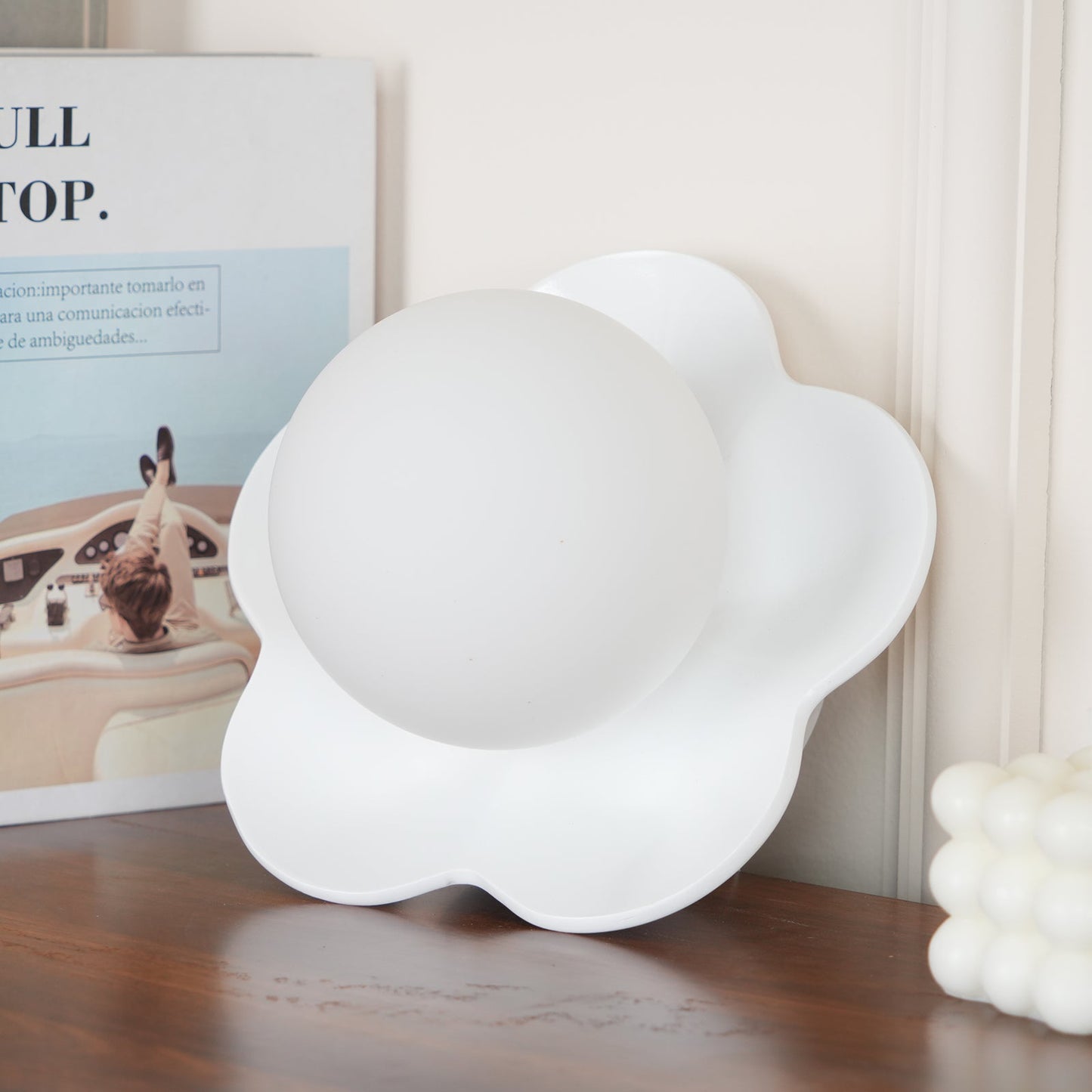 La Fleur Wall Lamp - Elegant Design with Adjustable Brightness & Energ