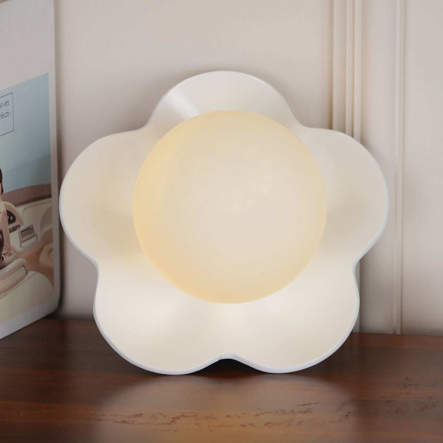 La Fleur Wall Lamp - Elegant Design with Adjustable Brightness & Energ