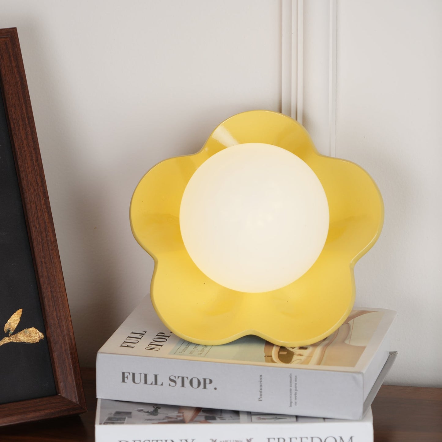 La Fleur Wall Lamp - Elegant Design with Adjustable Brightness & Energ