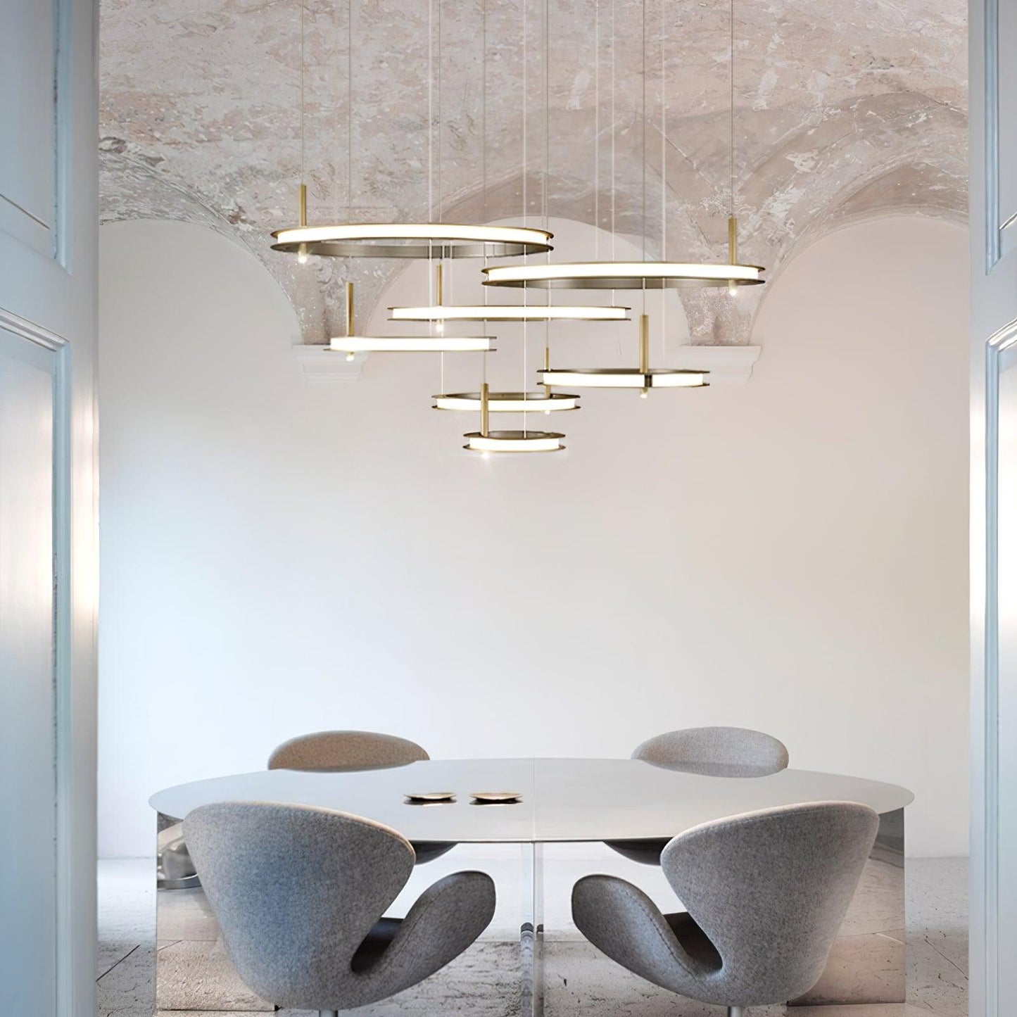 Labilis Crystal Chandelier - Elegant Lighting with Adjustable Brightne