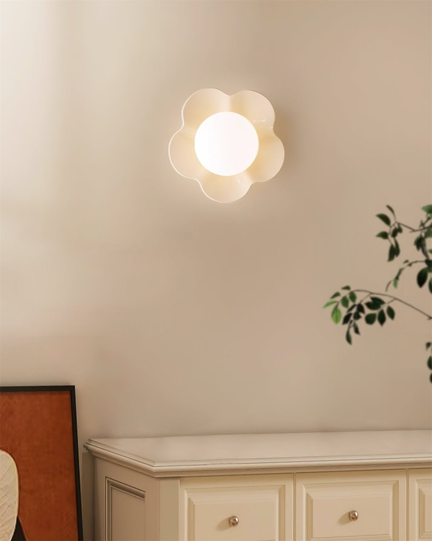 La Fleur Wall Lamp - Elegant Design with Adjustable Brightness & Energ