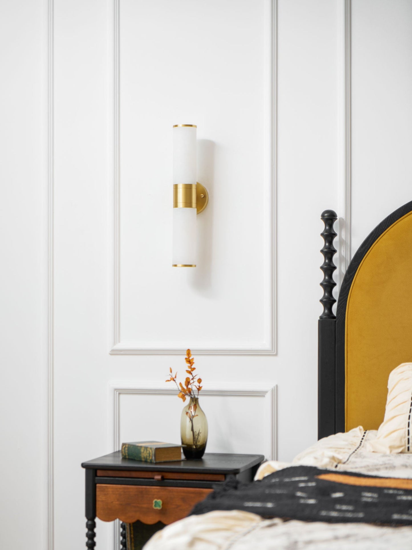 Alabaster Wall Lamp - Elegant Design with Soft Glow & Adjustable Angle