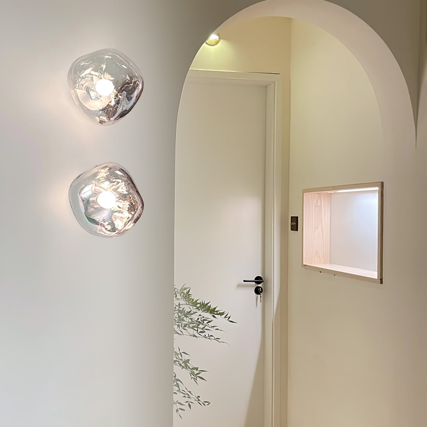 Lava Wall Lamp - Adjustable Brightness & Energy-Efficient LED Design