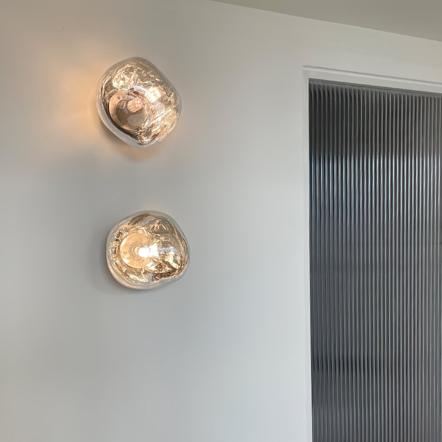 Lava Plug-in Wall Lamp - Adjustable Brightness & Modern Design