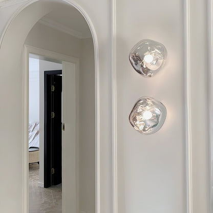 Lava Plug-in Wall Lamp - Adjustable Brightness & Modern Design