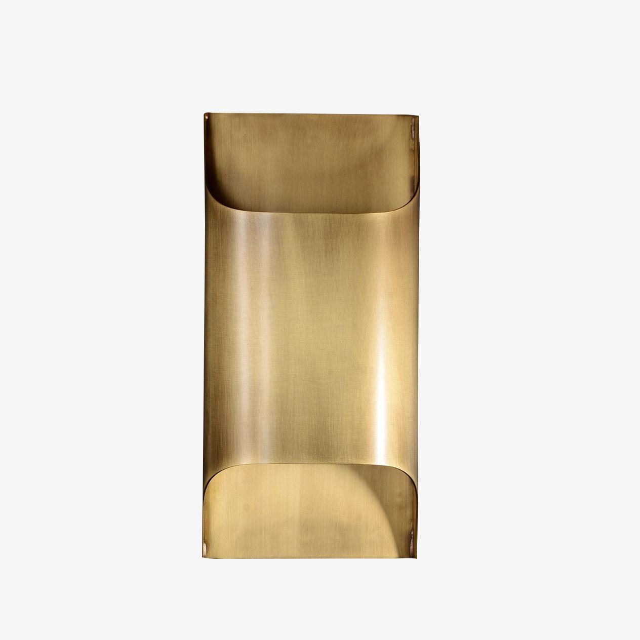 Leclerc Brass Wall Lamp - Elegant Design, Adjustable Light Direction